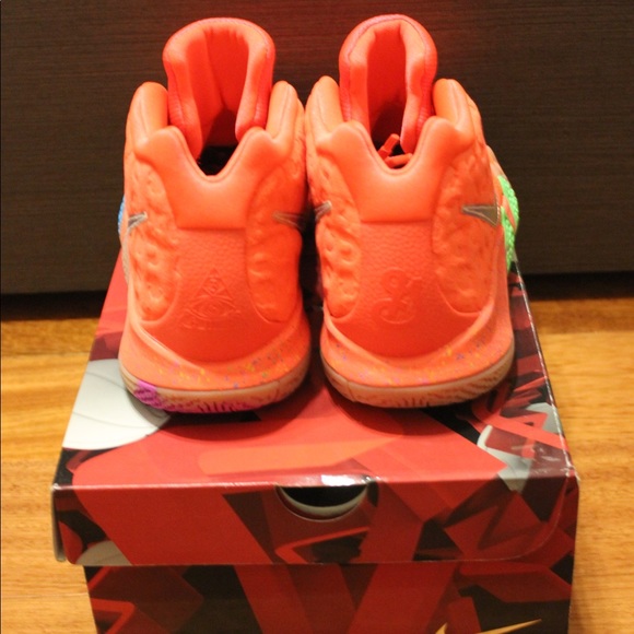 Kyrie 4’s Lucky Charms main image 5